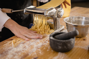 pasta-making class